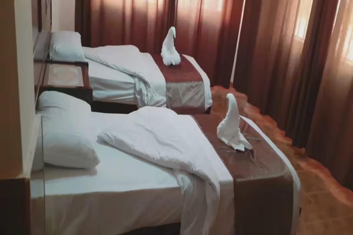 Al-Nujoom Hotel Suites Amman Extérieur photo