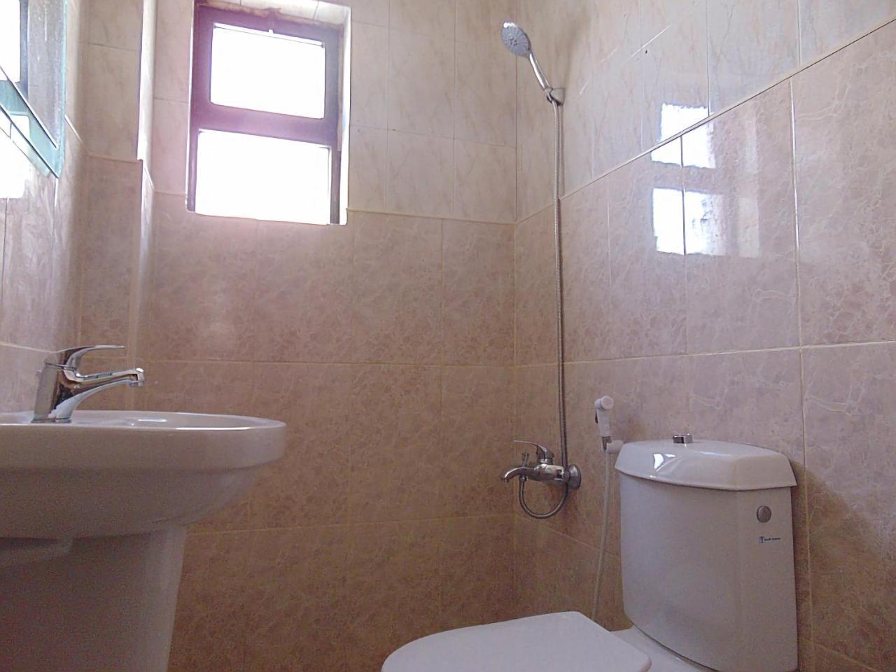 Al-Nujoom Hotel Suites Amman Extérieur photo