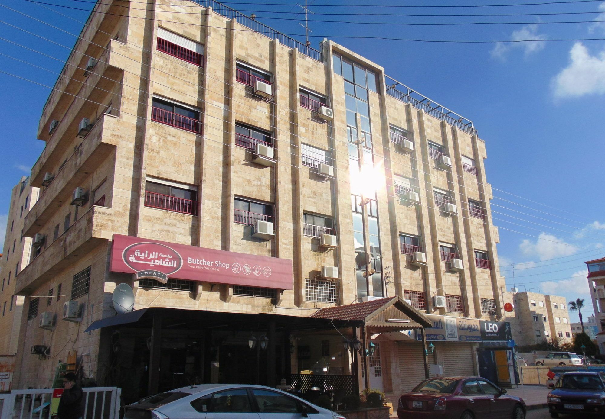 Al-Nujoom Hotel Suites Amman Extérieur photo